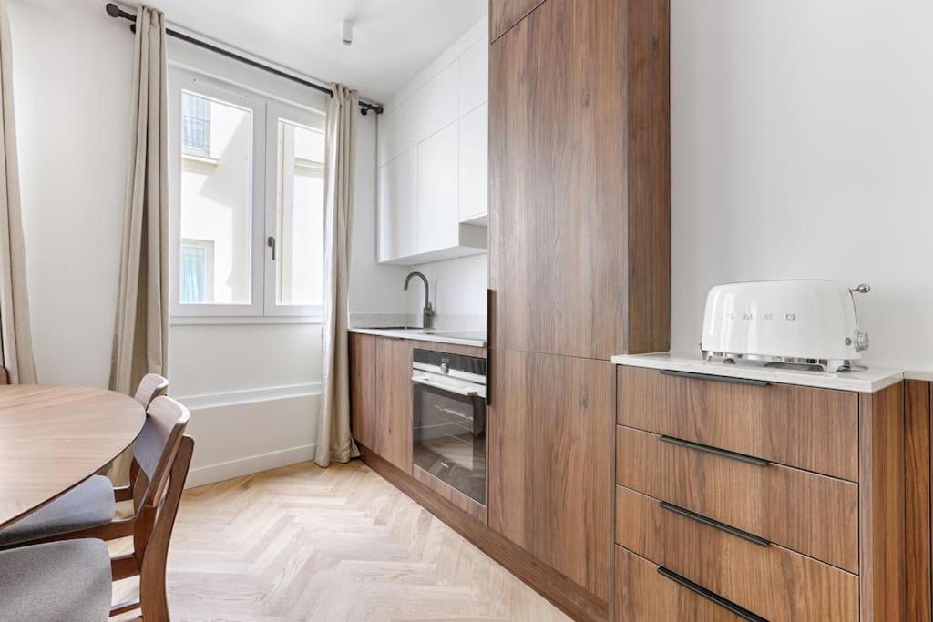 Mykeypers - Amazing Luxe & Cosy Flat 2br/6p - Bastille Parijs